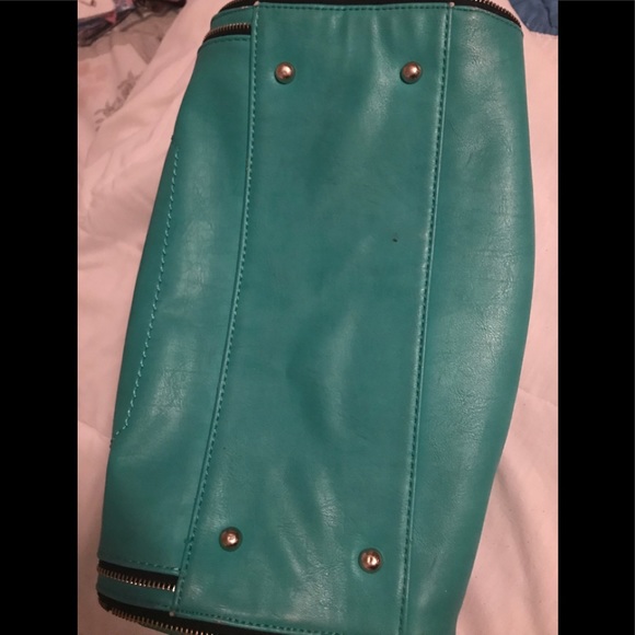 Urban Expression Learher Purse from Stitch Fix - Picture 2 of 6
